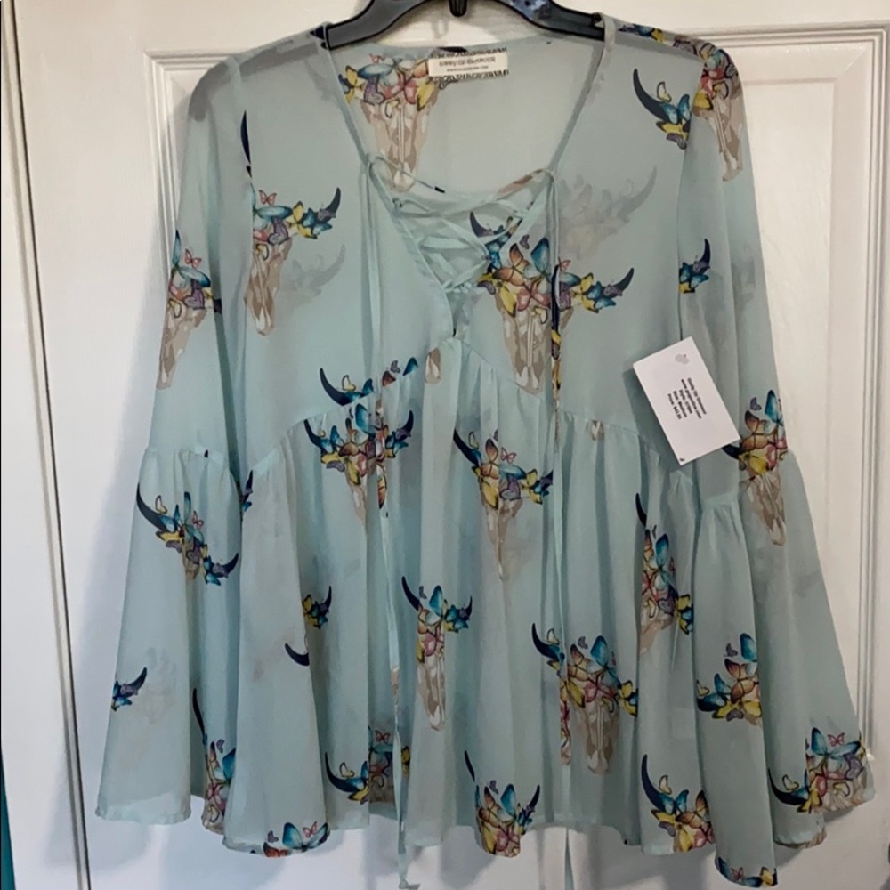 Steer head/butterfly bell sleeve